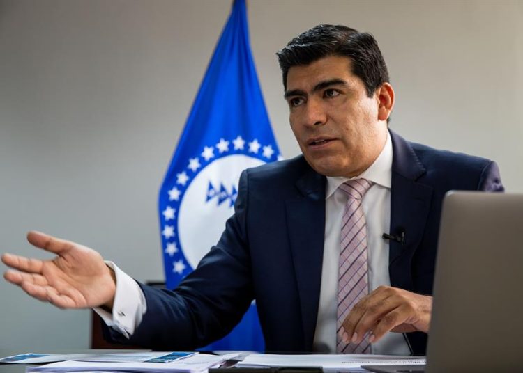 secretario-permanente-del-sela