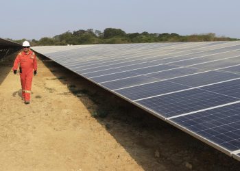 Este tipo de crisis ya se han visto este año en varios países de la región que han tenido que programar apagones temporales para racionar la electricidad ante la imposibilidad de abastecer toda su demanda nacional.
