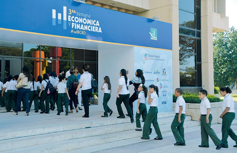 La Semana Económica y Financiera atrajo a miles de estudiantes.