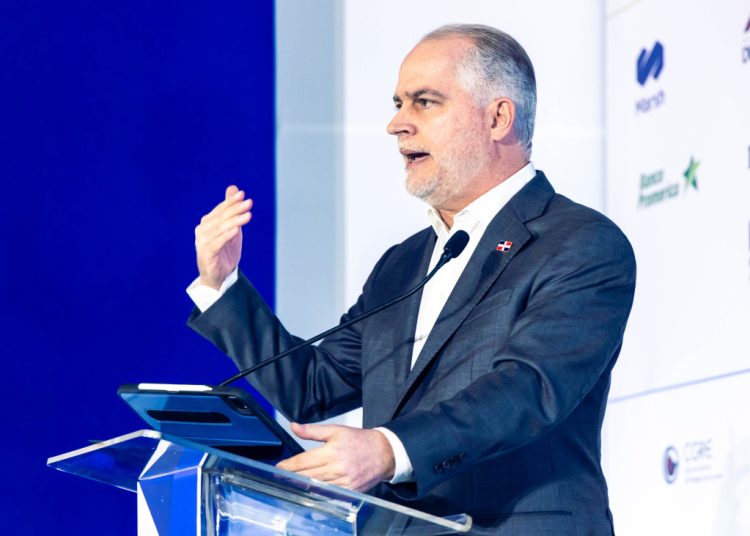 Alejandro Fernández W., superintendente de Bancos. - Fuente externa.