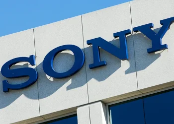 Sony.- Fuente externa.