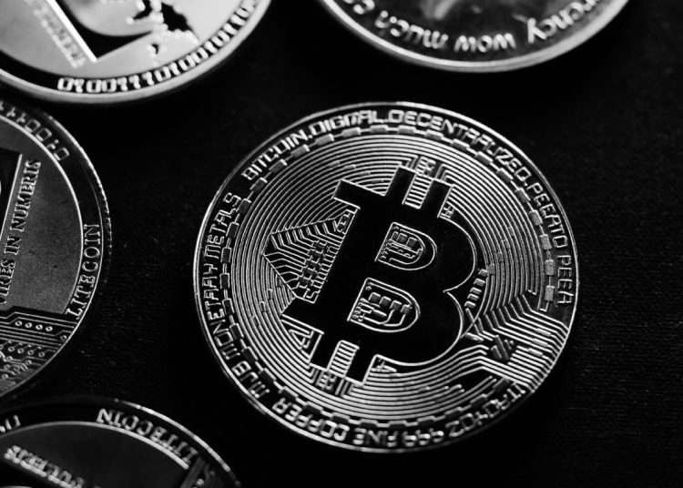El Banco de Pagos Internacionales alertó sobre los riesgos que una adopción masiva de las stablecoins podría generar para el sistema financiero.