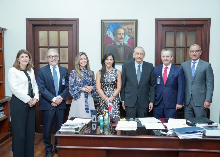 Subero Isa compartió la visión de la Consultoría Jurídica para el 2026.