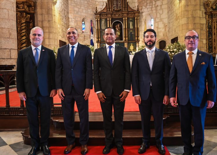 Planteó la necesidad de consolidar un nuevo modelo de supervisión y control basado en riesgos.