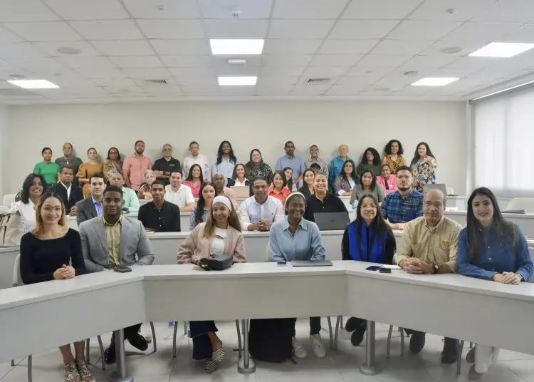 Los participantes del curso obtendrán un certificado de participación acreditado por el Centro de Tecnología y Educación Permanente (TEP) de la Pontificia Universidad Católica Madre y Maestra (Pucmm).