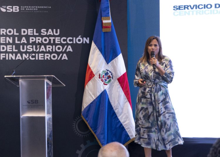 La directora de ProUsuario, Natalia Sánchez, resalta avances significativos de los últimos años.