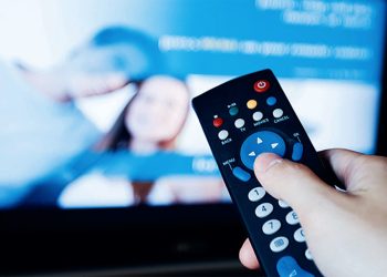 Al finalizar el 2023, en República Dominicana había 10,409,764 usuarios con telefonía móvil y 1,152,038 fija, mientras los suscriptores de a internet sumaban 10,311,994.