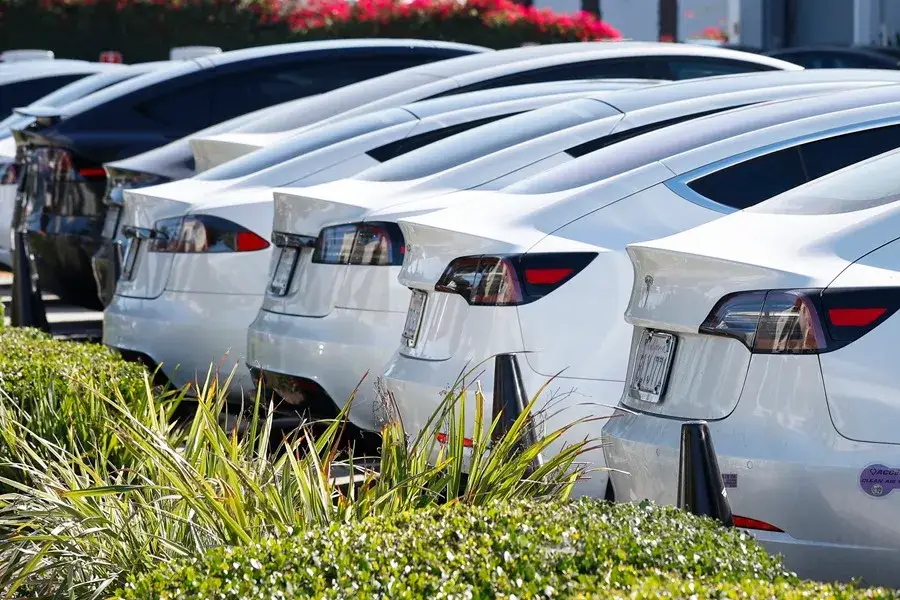 Las ventas de Tesla en 2024 cayeron un 1% a 1,789,226 vehículos
