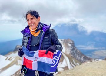 Thais Herrera cuenta que cada montaña escalada es un homenaje a su familia y a su país.