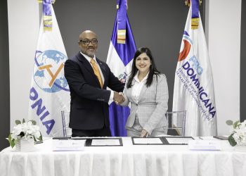 Manuel Joaquín Mercedes y Biviana Riveiro Disla. - Fuente externa.