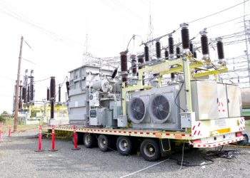 Transformador eléctrico.