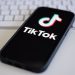 TikTok ha compartido algunos avances que ha hecho para continuar su compromiso de constituir una plataforma segura y libre de manipulaciones o influencias políticas externas.