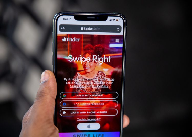 Página de inicio de Tinder. | Pixabay.