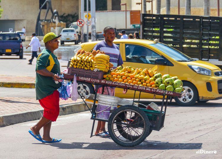 En República Dominicana hay un total de 4,941,183 personas ocupadas, según el Banco Cental.