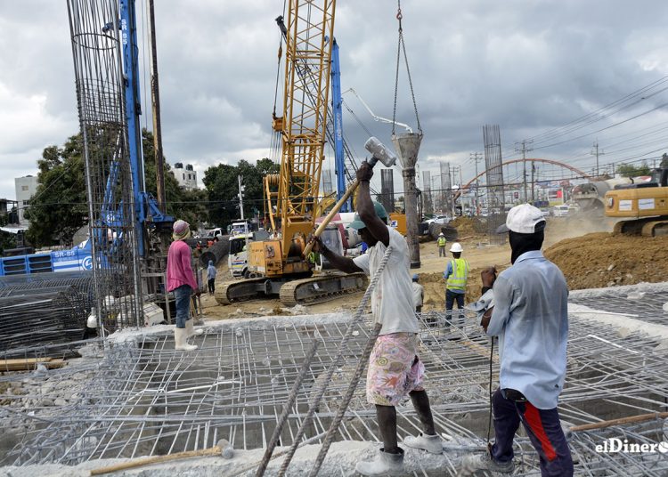A marzo de este año la TSS registra 36,657 trabajadores formales extranjeros, mientras el total de dominicanos es de 2,322,748. | Lésther Álvarez