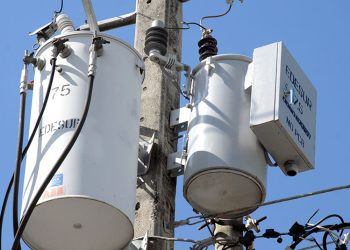 El mandatario declaró de interés nacional la ampliación de la matriz de generación eléctrica.