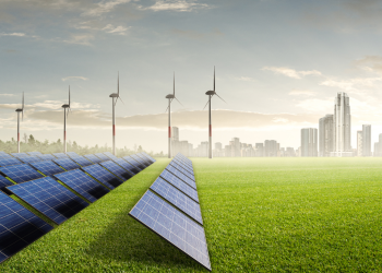 Silveira dijo que es necesario "multiplicar por seis" las inversiones globales dedicadas a la transición energética.