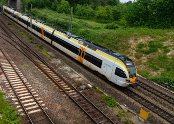 Representantes de la UE y Sieca durante el foro sobre conectividad sostenible e integración ferroviaria en Centroamérica.