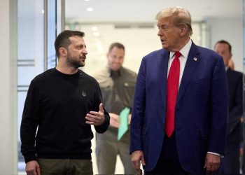 Trump consideró que este primer trato es un "muy justo" y aseguró que Estados Unidos está deseando "excavar, excavar, excavar y excavar" para sacar provecho de esos recursos naturales.