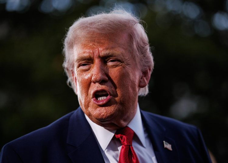 Trump aseguró que no habrá una escalada con Cuba y que próximamente anunciará decisiones sobre el bloqueo petrolero a la isla.
