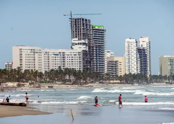 México es el sexto país más visitado del mundo, según el Gobierno y empresarios, con base en datos de la Organización Mundial del Turismo.