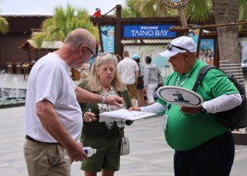 “El turista ahora investiga antes de viajar”, explicó Jakaira Cid, representante de Opetur en Puerto Plata y directora de Manureva Tours.