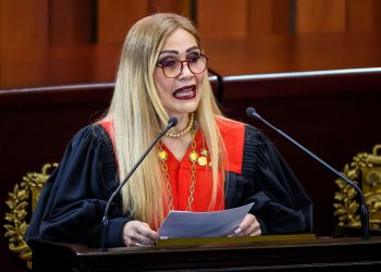 Los Veintisiete sancionaron igualmente al juez especial del Tribunal Primero de Primera Instancia, Edward Miguel Briceño Cisneros.