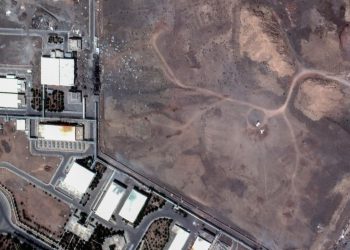 Najafi destaca que por segunda vez, Estados Unidos ataca su país en medio de unas negociaciones.