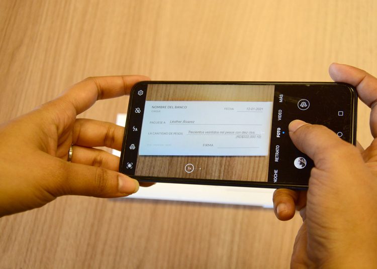 Impuestos por cheques y transferencias aumentaron un 6.1% en 2019.