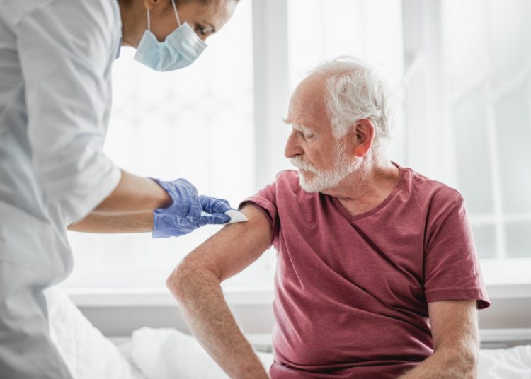 Las personas mayores son el grupo poblacional más vulnerable ante el covid-19.