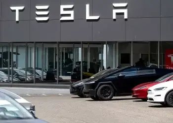 Las acciones de la empresa de vehículos eléctricos acumula pérdidas del 32% en los pasados doce meses.