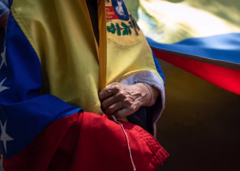 La inflación subió 3.2 puntos en octubre, para un acumulado hasta entonces del 16.6%.