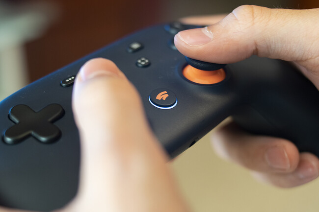 Los jugadores jóvenes de entre 2 y 18 años son la mayor fuente de crecimiento del mercado de los videojuegos, de hecho, casi el 80% de ellos dedican el 30% de su tiempo libre a jugar a distintos títulos.