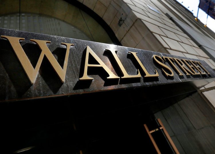 Diez minutos después del toque de la campana, el Dow Jones se situaba en 40.851 puntos.