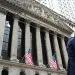 El sector tecnológico caía un 1.36% y algunas de las empresas de este sector que también experimentaban pérdidas eran Nvidia (-1.83%) y Amazon (-1.31%).
