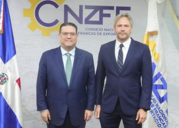 El nuevo director del Cnzfe, Johannes Kelner, se compromete a atraer inversiones de alto valor agregado y fortalecer la competitividad de las zonas francas.