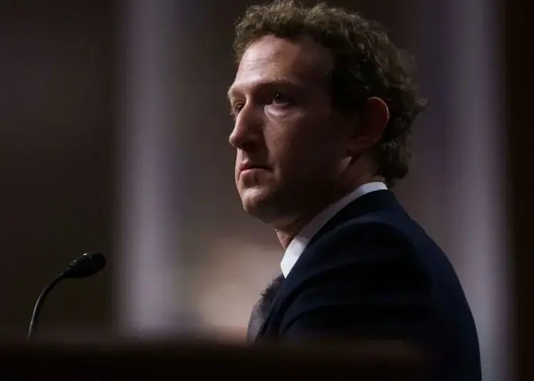 La eurocámara barajó aplicar las leyes de servicios y de mercados digitales de la UE contra los gigantes tecnológicos estadounidenses, como Meta, Apple o Google.
